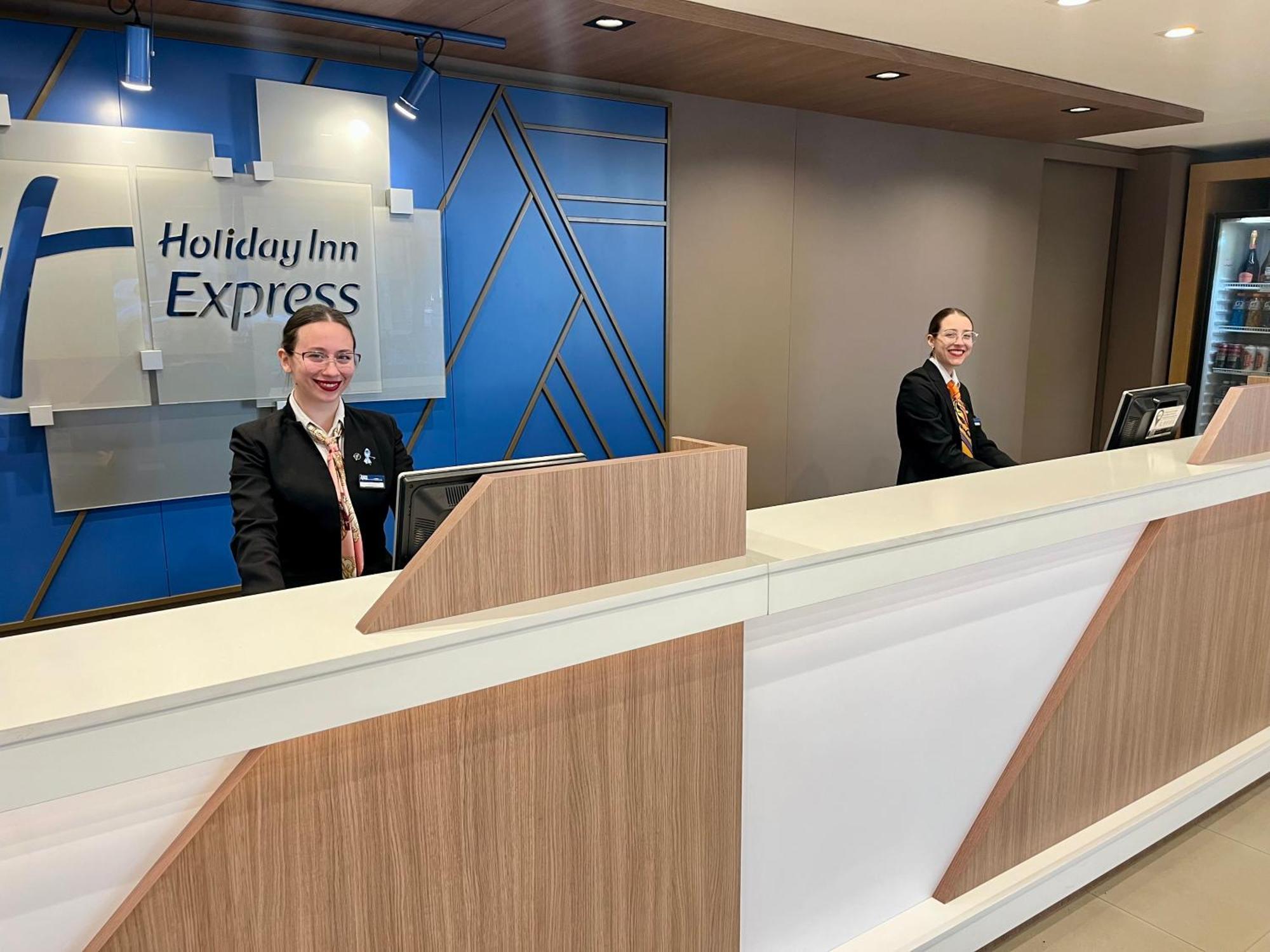 Holiday Inn Express Rosario By Ihg Extérieur photo