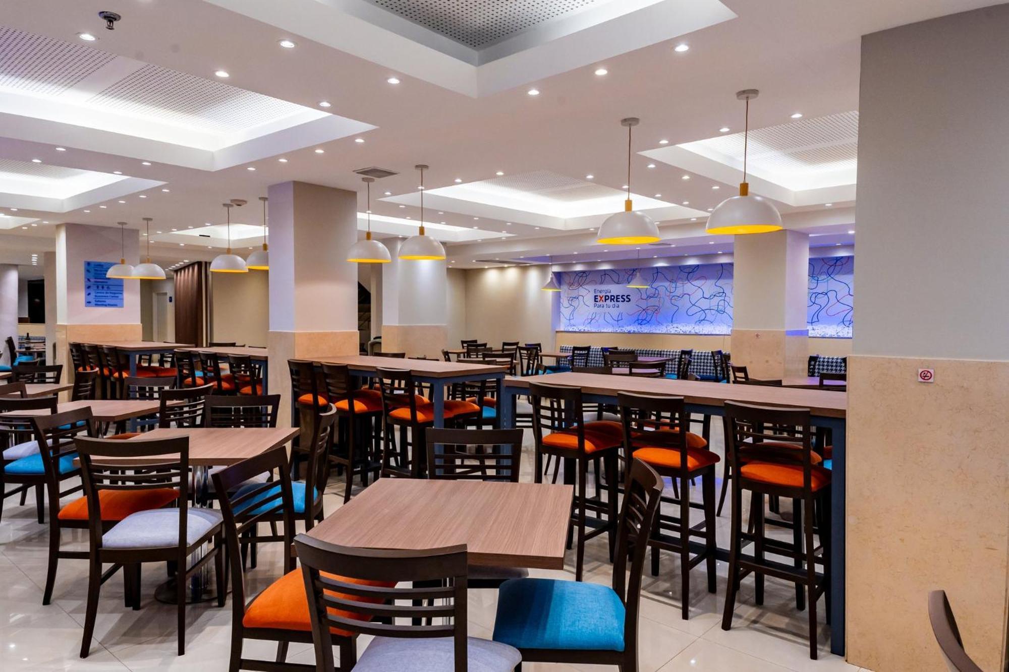 Holiday Inn Express Rosario By Ihg Extérieur photo