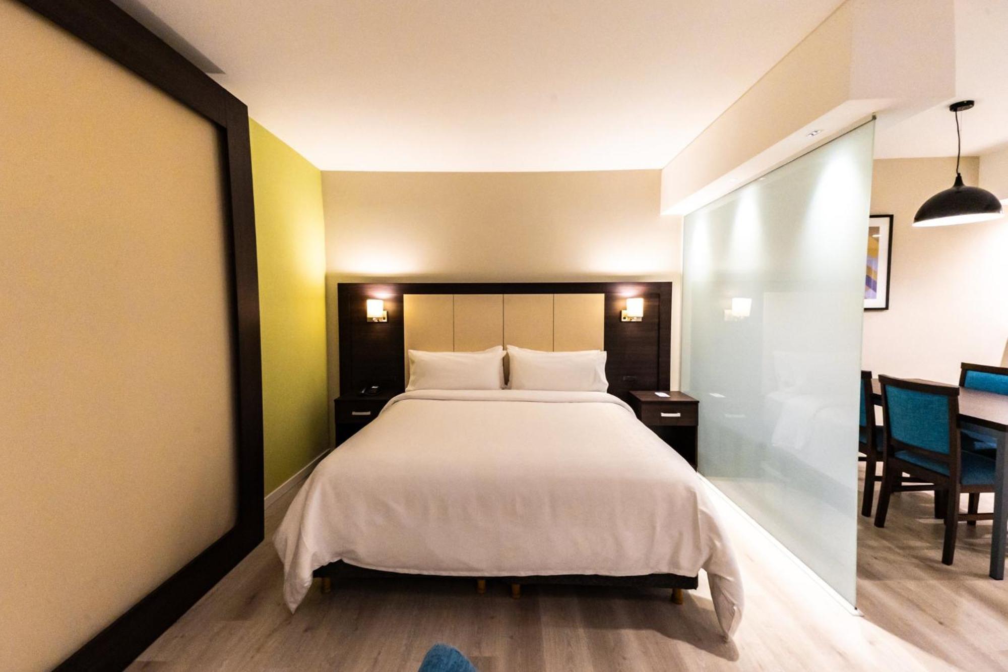 Holiday Inn Express Rosario By Ihg Extérieur photo
